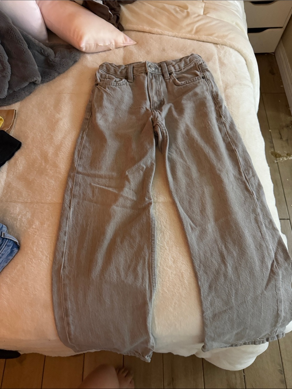 Zara Kids Wide-Leg Jeans in Light Gray